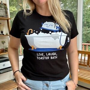 Live Laugh Toaster Bath T-shirt